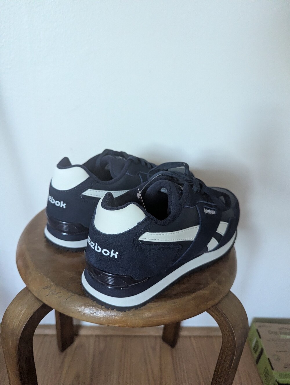 Harman Work Reebok - Picture 3 of 7